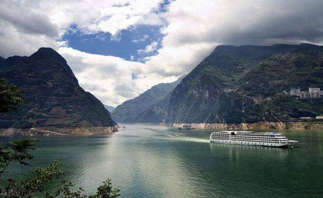 宜昌自由行5日最佳路线,宜昌五天四晚人均花费_旅游_重庆_阿新