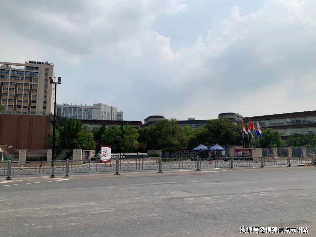 花语前湾上海闵行花语前湾售楼处电话花语前湾房价户型容积率小区环境