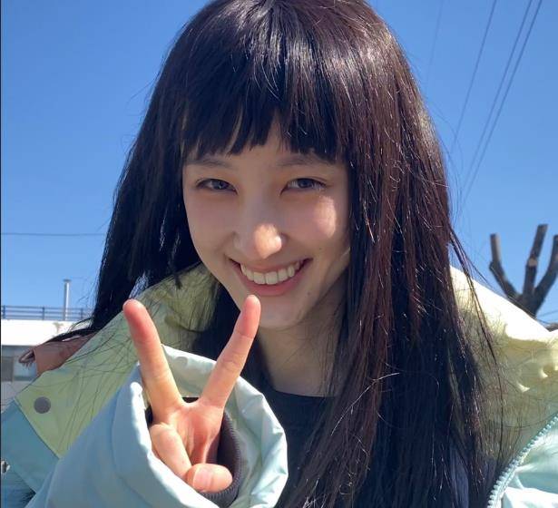 华晨宇新女友身份曝光,是95后美女演员,出演过多部经典剧_王悦伊_网友