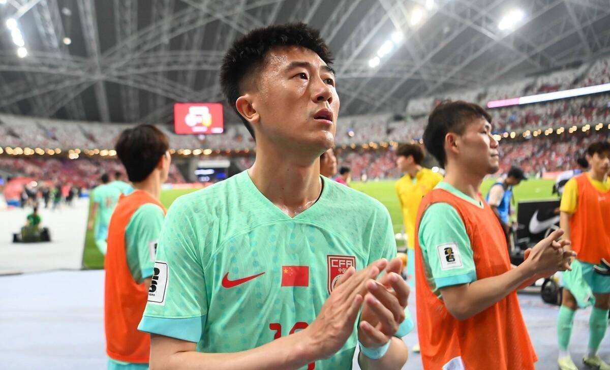 此外伍伦盼还表示沈阳的球市非常火爆,热情的主场球迷