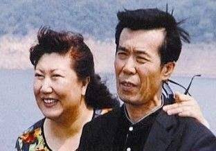 原创9年后再看赵本山和郭德纲才明白他们的结局是时代的悲哀