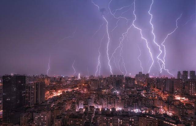 今日4月11日江西:雷电预警!这些地方成重点防范区,你在其中吗