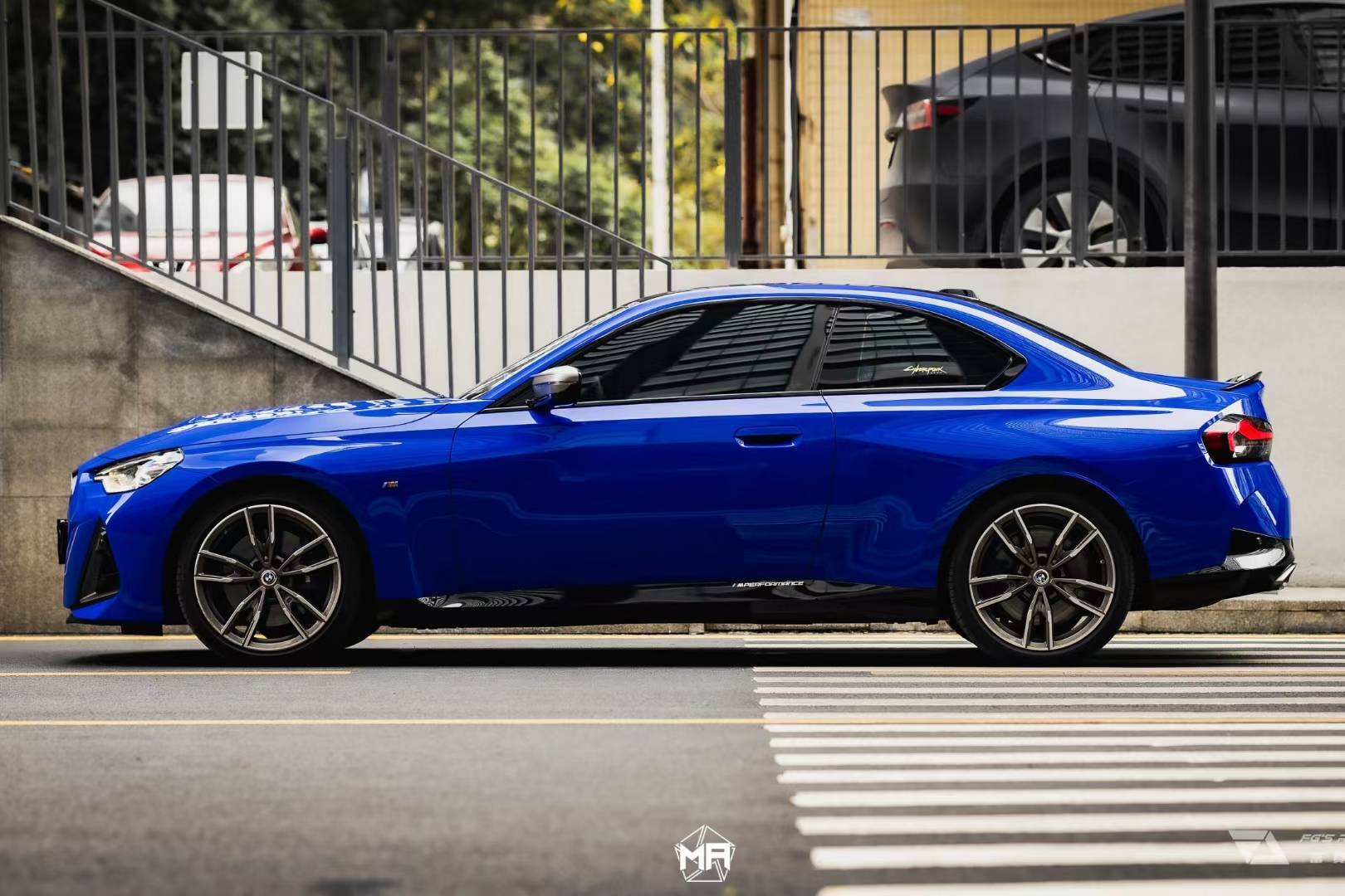 matrix矩阵的品牌ip,宝马2系克莱因蓝改色膜,经典纯粹之蓝_搜狐汽车