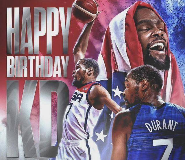 杜兰特生日太有排面新秀集体献唱生日歌篮网队内氛围拉满