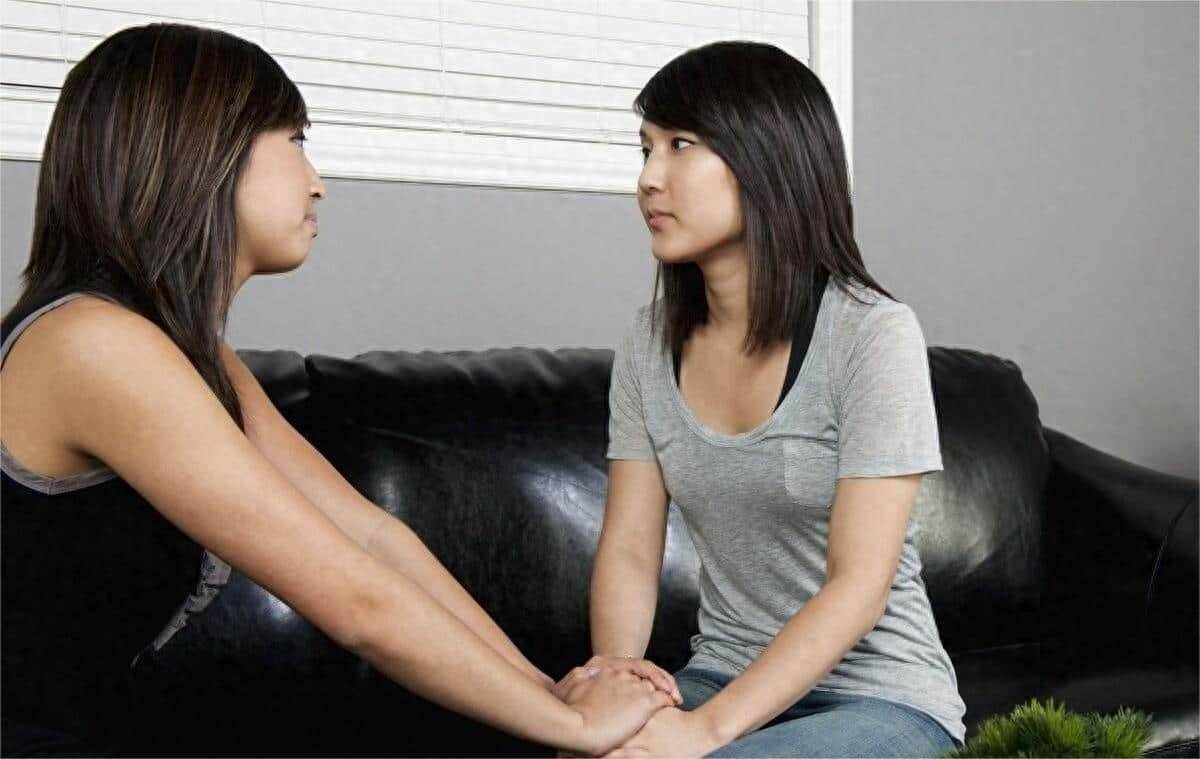 58岁大妈买了电梯房,因邻居频繁串门,果断出租了房子_阿姨_小丽_生活