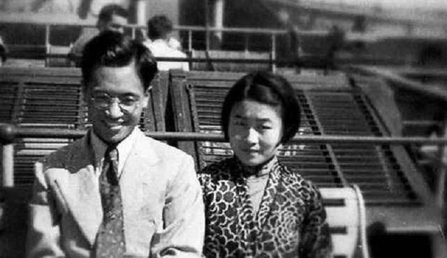 钱瑗的第一任丈夫叫做王德一,据王德一的大学同学回忆,王德一与钱瑗是