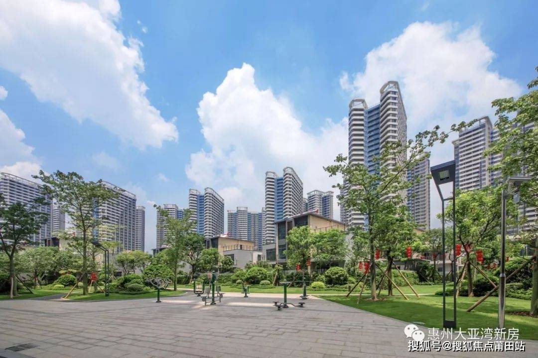 碧桂园十里银滩维港湾售楼处电话!