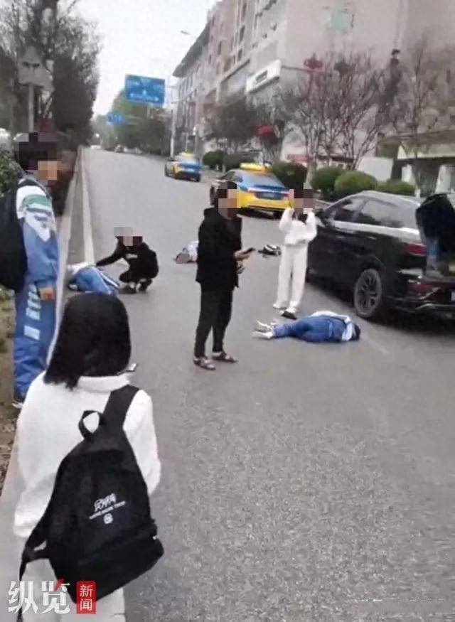突发贵州一越野车撞倒多名中学生致4人受伤
