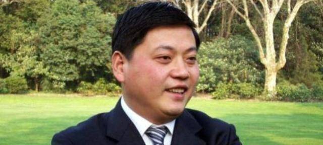 浙江首富王均瑶贫困户出身38岁癌症去世17岁儿继承亿万家产