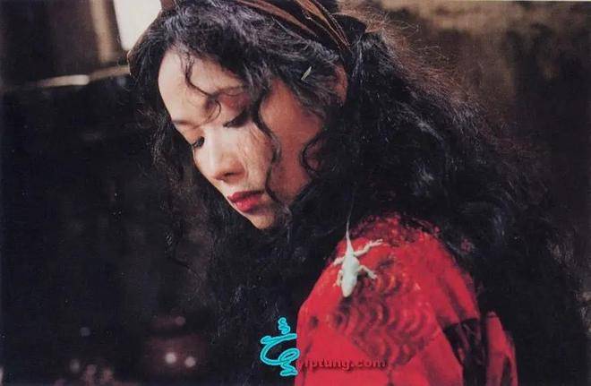 和平饭店29周年离港前夕的周润发和风情万种的叶童