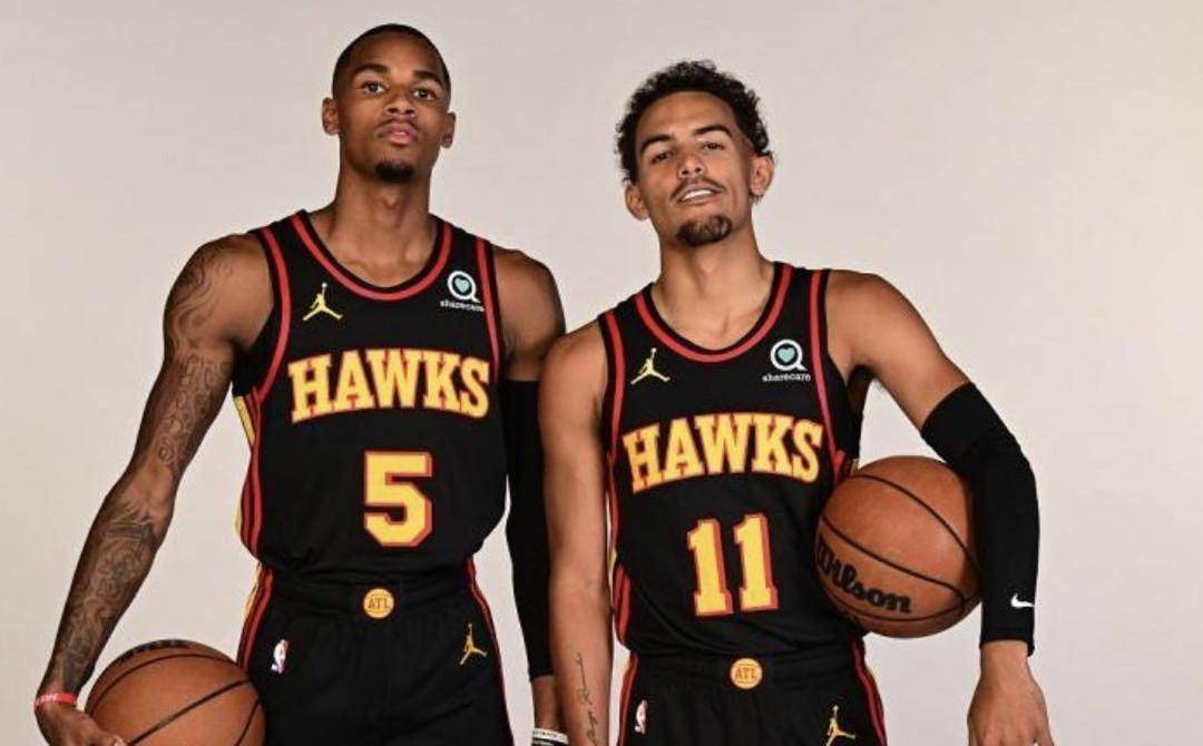 原创签约达成恭喜湖人老鹰当家球星示好詹姆斯nba最强4巨头诞生