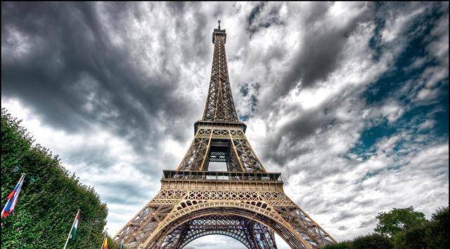 埃菲尔铁塔因何而建?这堆钢结构究竟有何魅力?_法国_建筑_审美