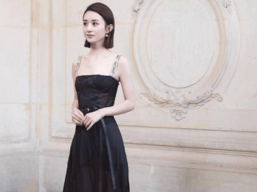 上的明星给骗了,以为是大美女,实际上比普通人还普通_身材_娜娜_显得