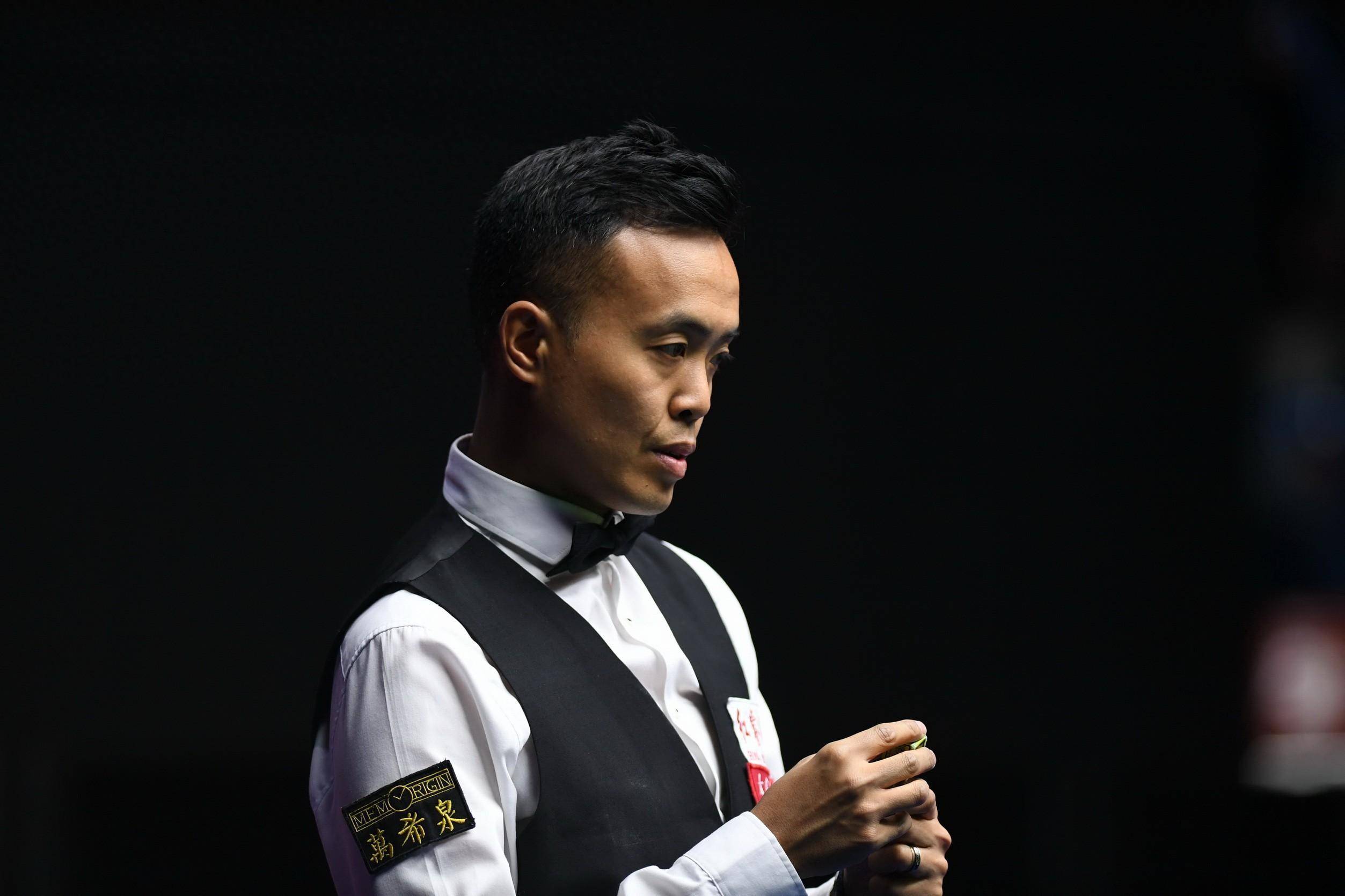 大师赛冠军62领先惨遭两波4连鞭世锦赛冠军被逆转出局