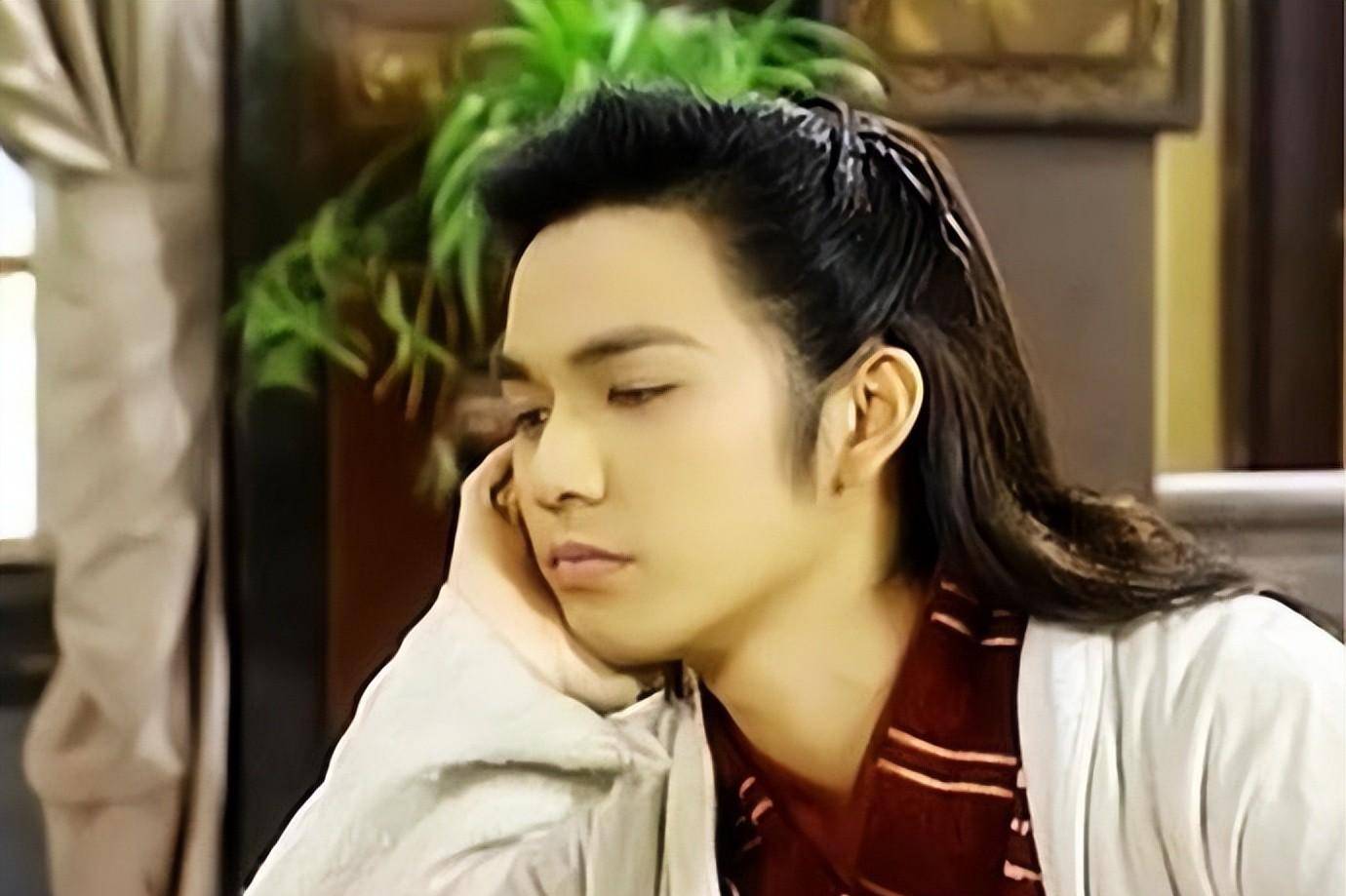 原创放过观众吧皮都皱了还扎堆演古偶的男星们年近40演未成年