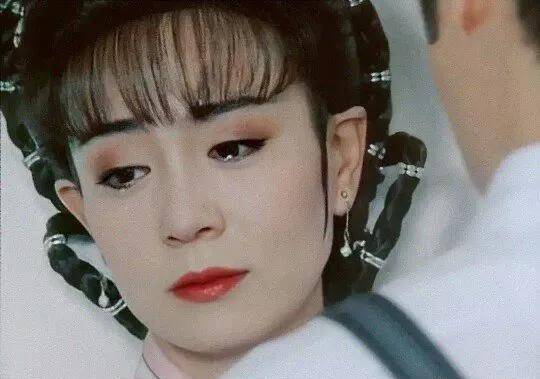 原创不老女神是假的容貌枯萎身材走形满脸皱纹滤镜也盖不住