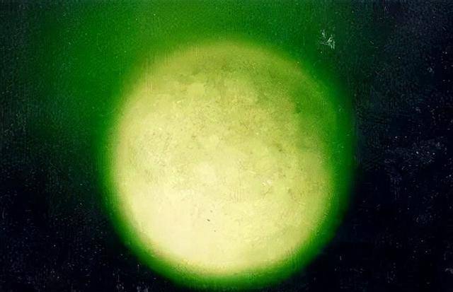 是天上掉上去的陨石钻石夜明珠,专家估价三千多万元,这可乐坏了王占奎