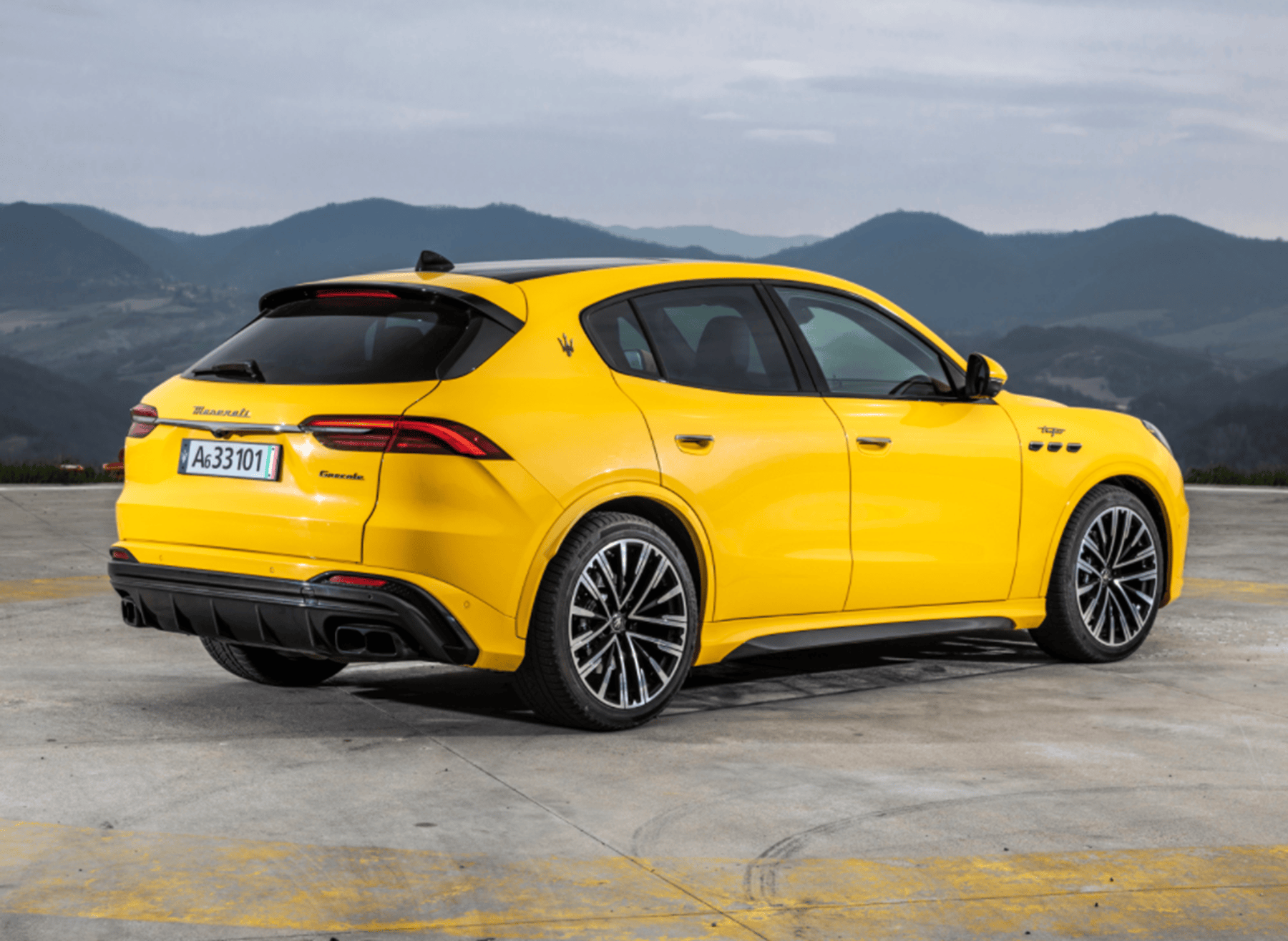 综上所述,玛莎拉蒂kubang的推出,无疑为车市带来了一阵新风,既展现了