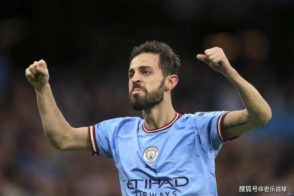 而事实证明,拉波尔塔想要留住哈维,中场线上的引进将会是至关