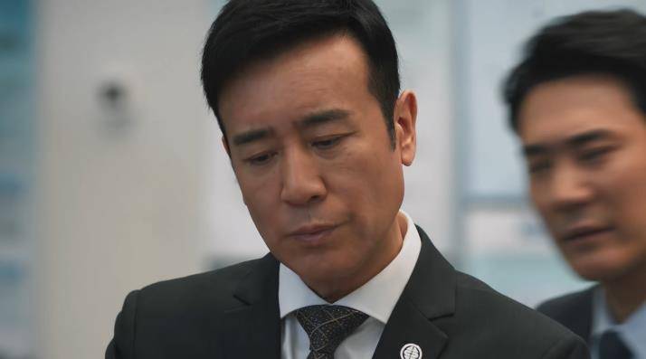 原创吃饭做作别硬演城中之城于和伟一出手带来教科书式干饭