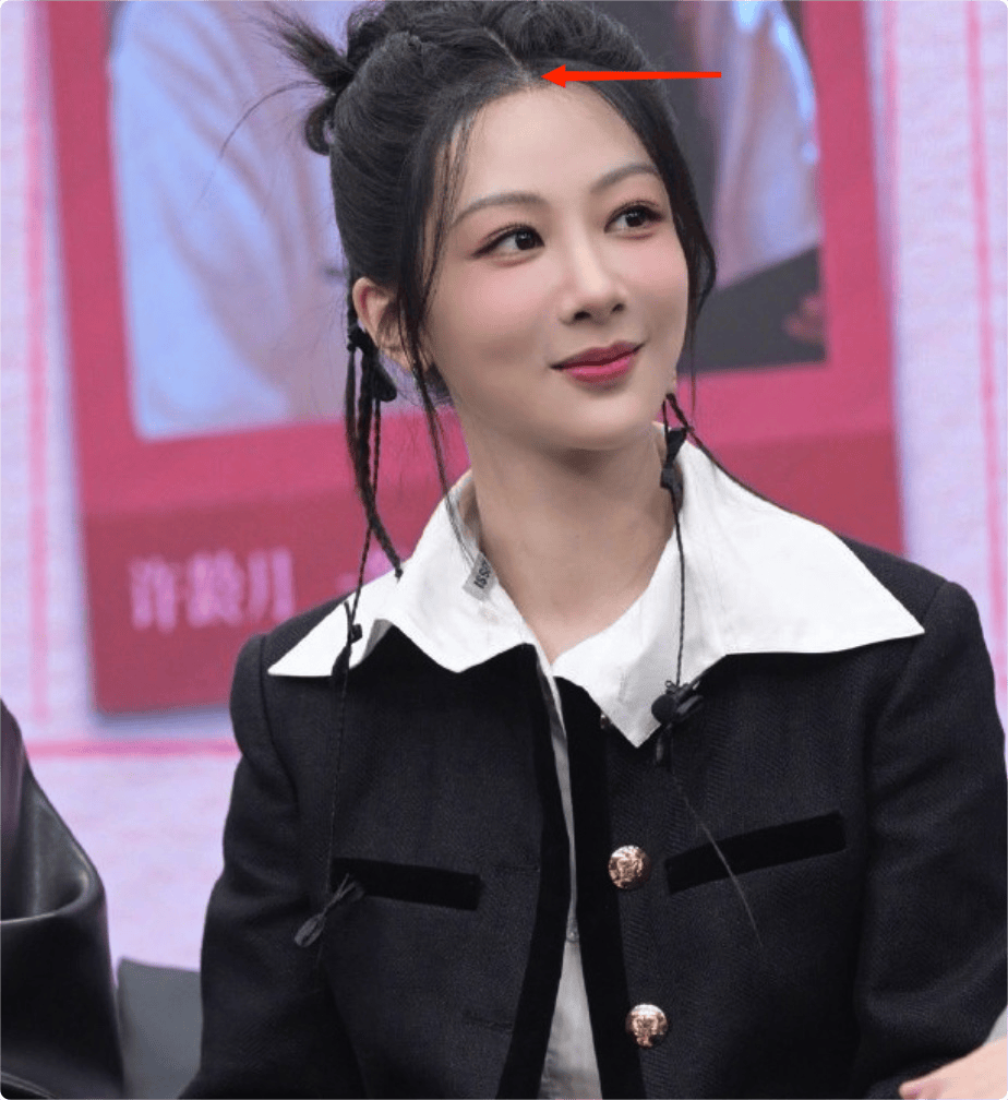 扫楼活动:杨紫的"发际线粉",松垮裤,也遮挡不住她的绝美颜值