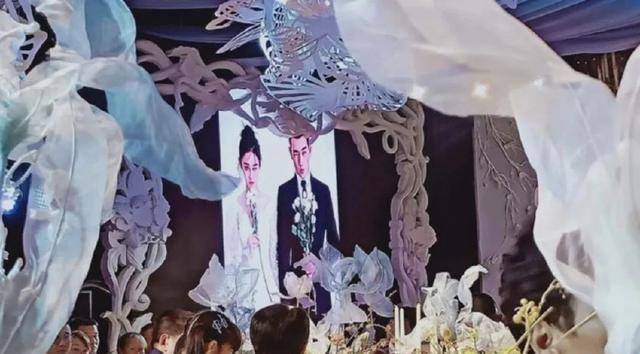 原创邓超乱入张馨予婚礼可当年张馨予找狗也是实力抢镜啊