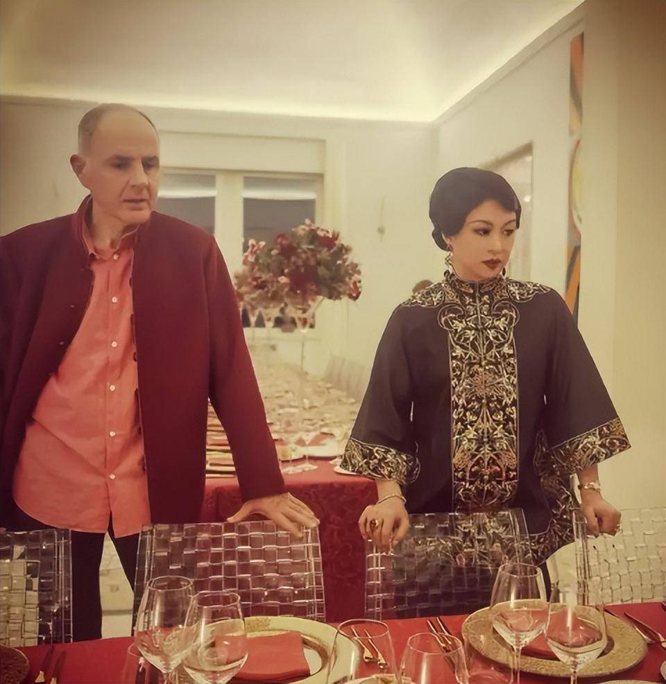 不说,金星和汉斯的爱情值得人歌颂,娱乐圈也要因此再多一对模范夫妇了