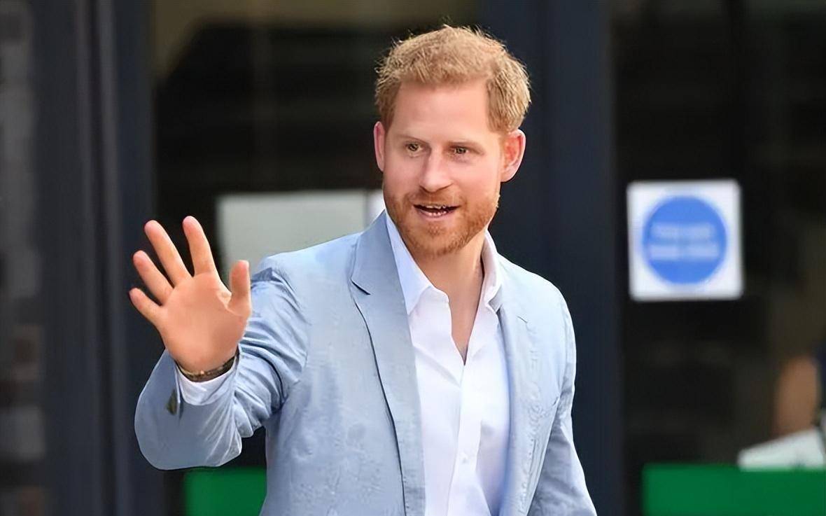 原创哈里王子决定返回英国梅根措手不及查尔斯或面临离婚