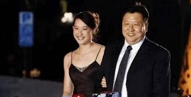 游泳教练有点疯狂_比赛_父母_金炜