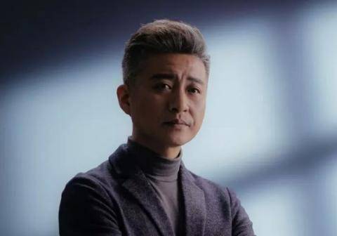 原创盗号风波后周炜现身河南一番操作力压郭德纲带摄影师全程拍照