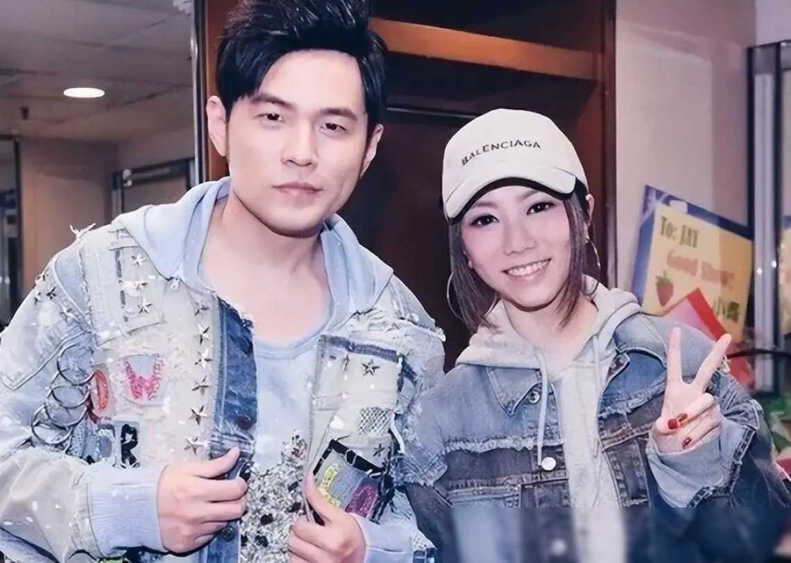 华晨宇另辟蹊径_袁弘_张歆艺_节目组