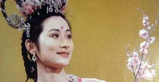 事情告诉了悟空,还适时地自恋了一把"觉有夜半时候,又见一个美貌女子