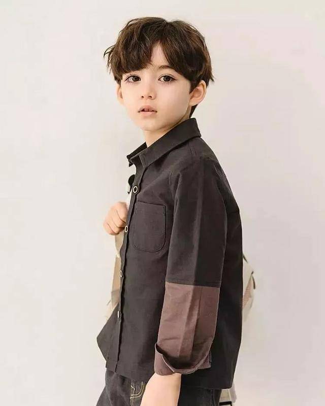 姜文混血女儿美出圈亲爹称全世界最美网友这颜值出道吧