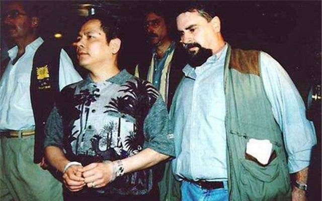 原创他是崩牙驹头号军师娶了个好老婆崩牙驹坐牢他身价百亿