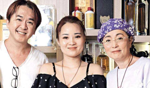 原创港星邓兆尊同时交往三个女友不结婚很和谐堪称现代韦小宝