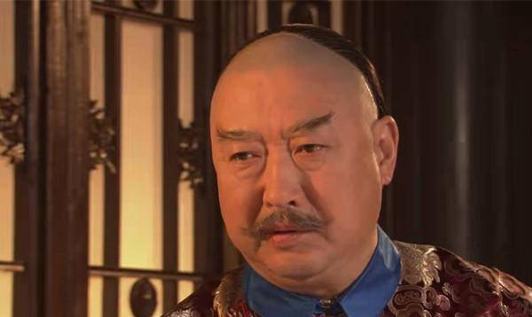 4,我和严爷,一个人得了一千两,偷偷地埋了白颖园,毁尸灭迹,这又该当