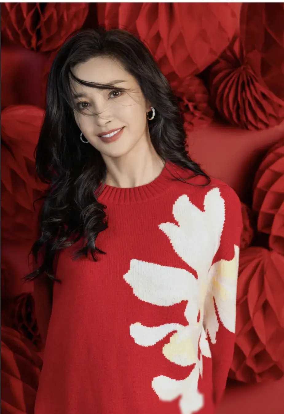 年龄不是问题滑雪场偶遇李冰冰颜值胜过少女