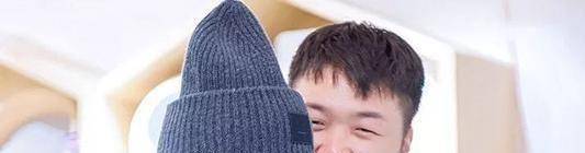 原创杜海涛沈梦辰晒甜蜜合照否认分手这一对真的像表面那么甜蜜吗