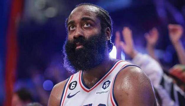 比尔nba只有两个后卫比我强而我和哈登是一个级别的球星