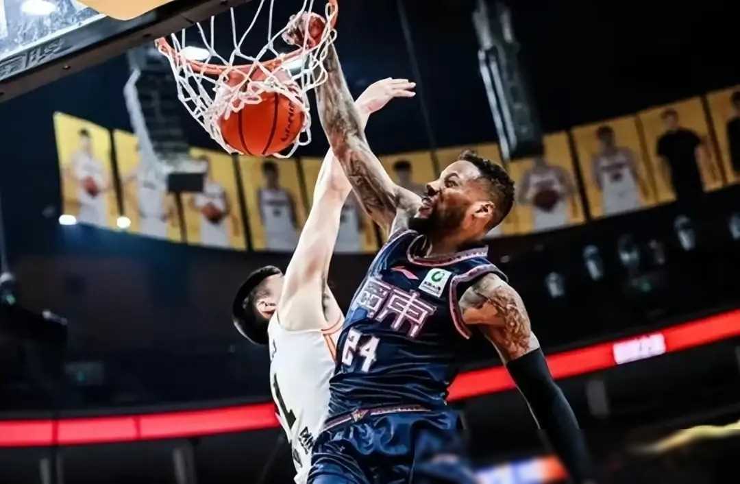 他们的出色表现不仅是对自己团队的肯定,也是对广东篮球事业的一种