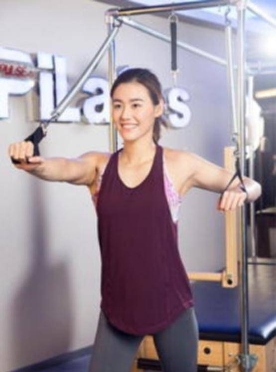 张雨霏在游泳方面有着很强的天赋,而且训练也十分