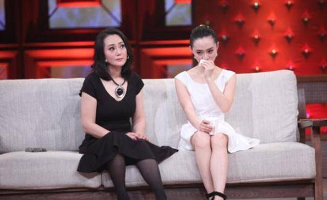 艺术大师张学津:一生情路坎坷,临终前与三婚妻子结婚,感人至深_张丽敏