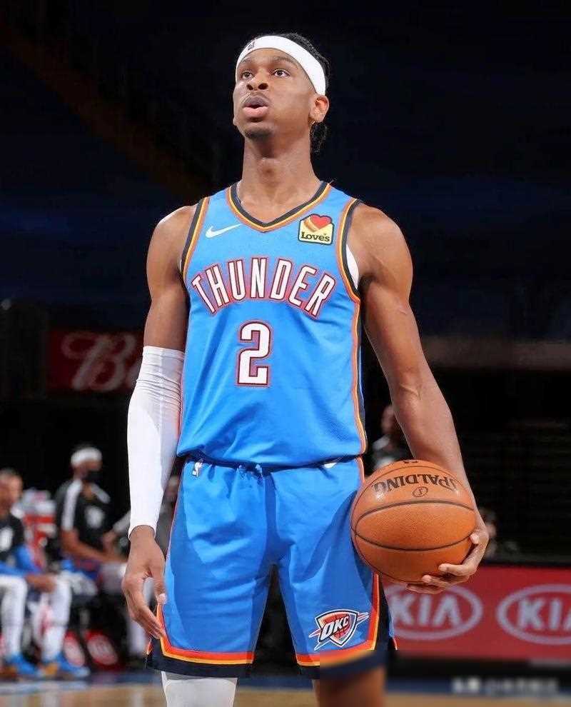 58亿美元顶薪!_亚历山大_篮球_故事