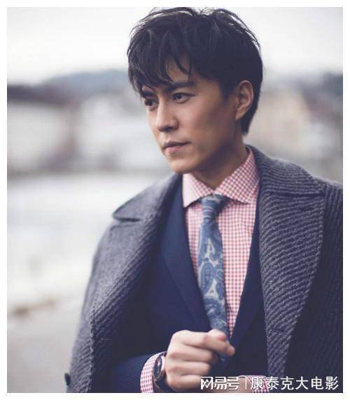 连褶子都长得恰到好处_张嘉益_刘奕君_靳东