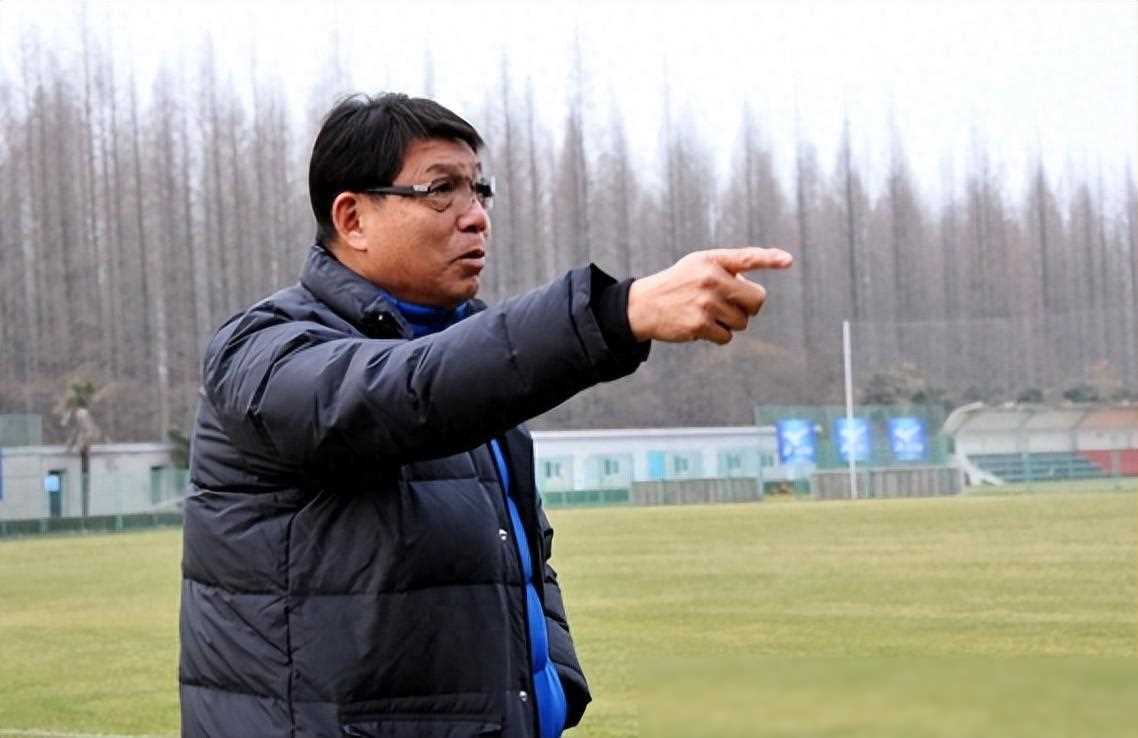 曾谋求执教上港,吴金贵对其赞不绝口_徐根宝_足球_上海足协