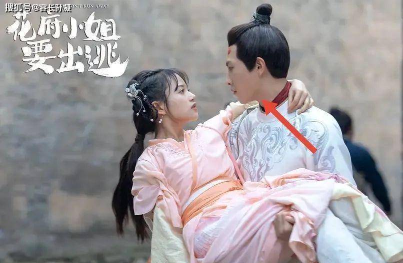 古偶男主颜值槽点多脸型崎岖大小眼金瀚撞脸三星堆