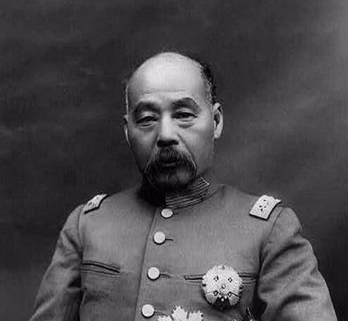 著名笑星冯巩的爷爷冯家遇背景吓人跟民国副总统有莫大关联