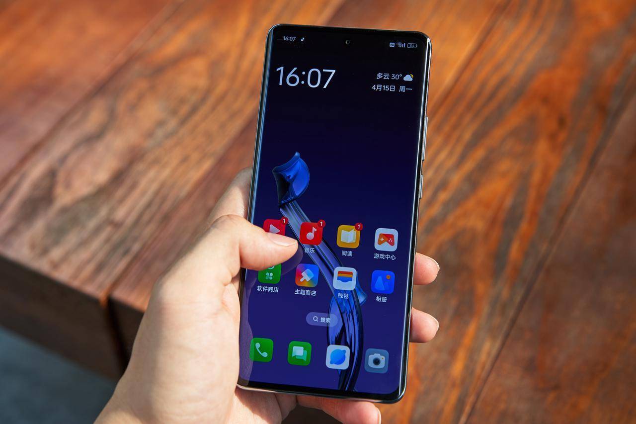 oppo a3 pro极限体验,看看它到底有多硬_手机_防水_玻璃