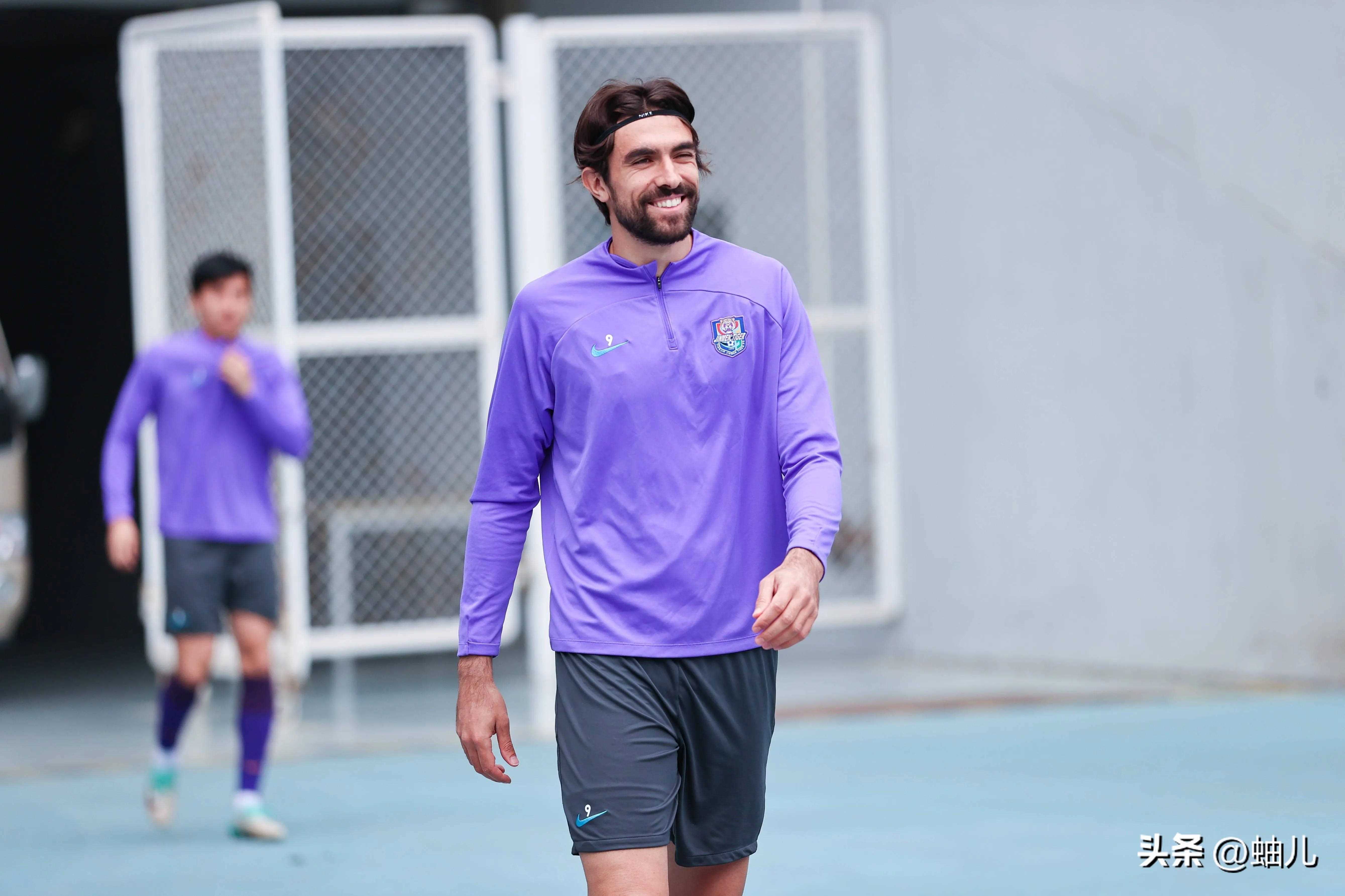 原创主场平梅州客家津门虎于根伟疑惑人情世故还是轻敌