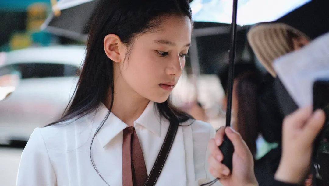 原创和周迅互撕20年后李冰冰终于捧红了亲闺女还是她狠